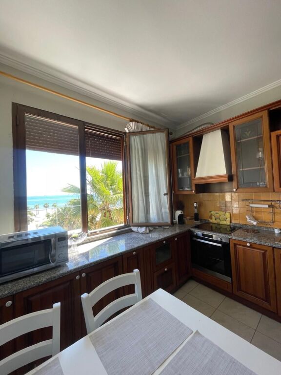 Appartamento 2+1 in vendita a Vollga, Durrës con vista mare.
