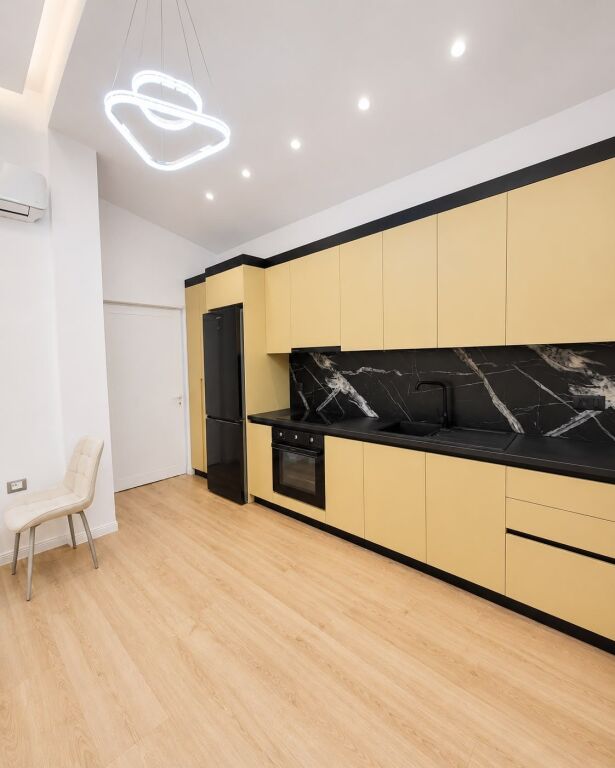 🏡 Private House for Rent in Petrelë 📍