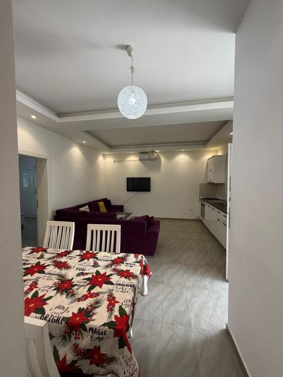 🏡 Shtëpi private me qira 2+1 – Rruga Jordan Misja