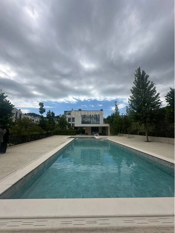 3+1 apartment for sale near the dry lake