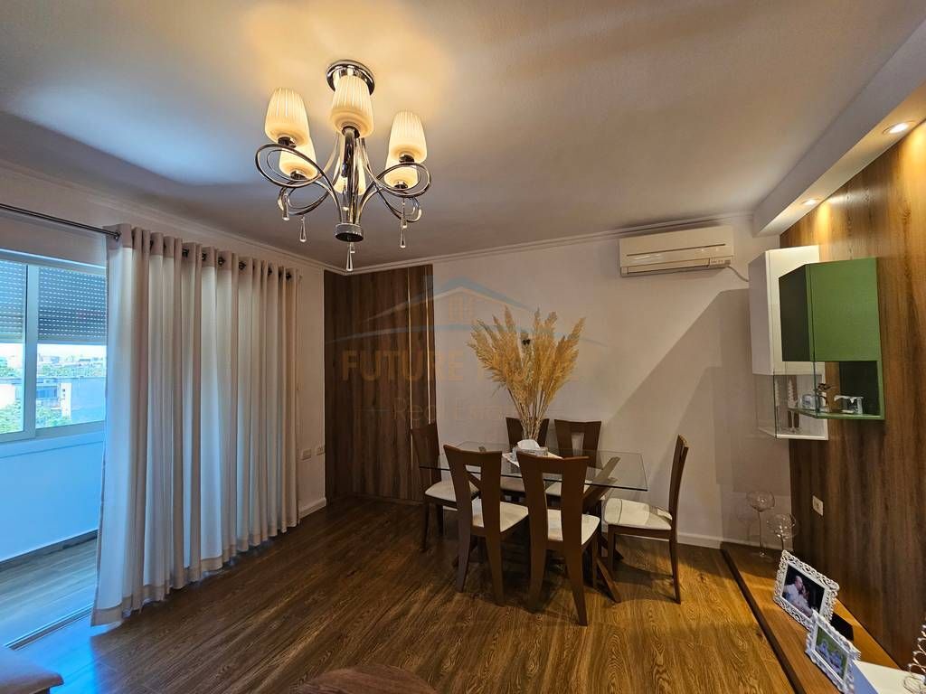 For sale, Apartment 2+1, Laprake, Tirana