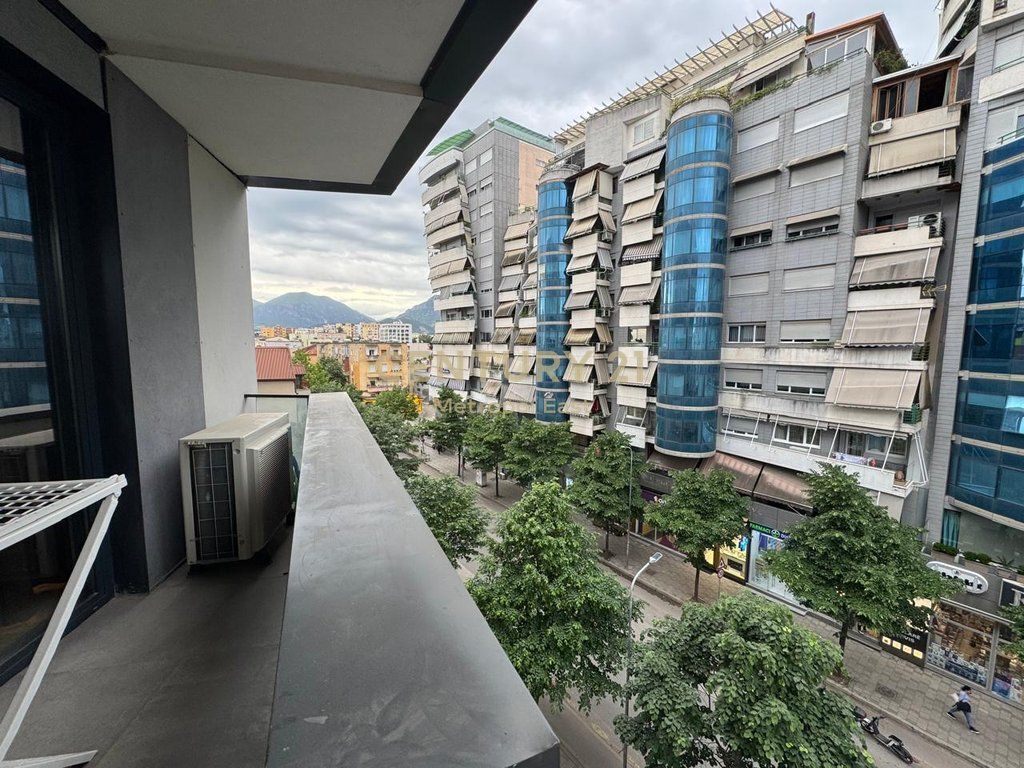 Appartamento moderno 2+1+2 in affitto, Rruga e Dibres