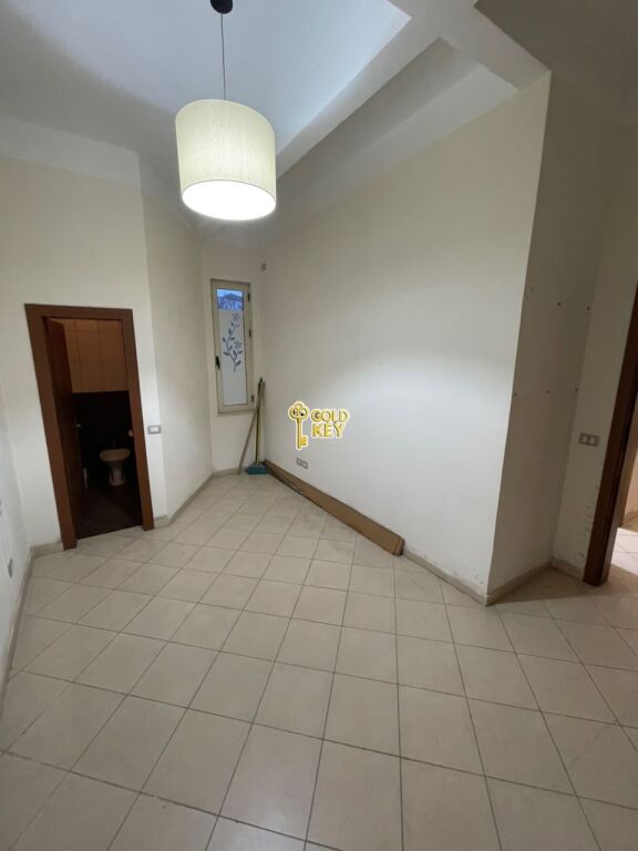 🏢 BUSINESS PREMISES FOR RENT 2+1 NEAR BLUE STAR DURRES