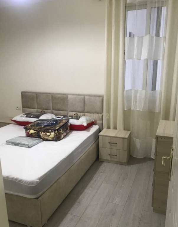 For rent 1+1 apartment and 1 parking space above the Grand complex at the Electric Market