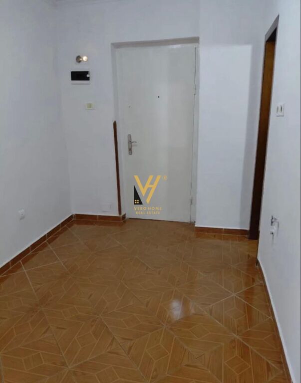 APARTMENT 2+1 FOR RENT AT BLV.BAJRAM CURRI 45,000 LEKE