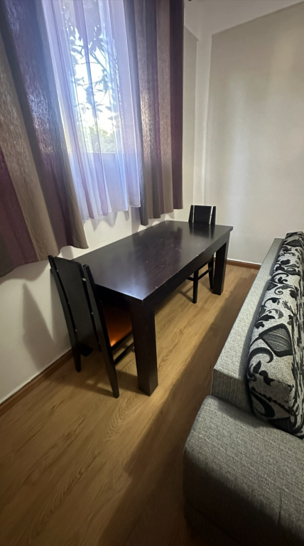 1+1 First floor, private house, newly renovated.