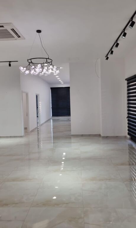 PREMIUM COMMERCIAL SPACE FOR RENT AT PHARMACY 10