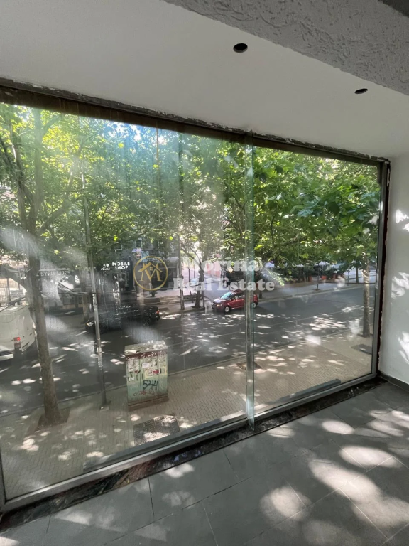 Sale | Ambjent Biznesi | Rruga Xhanfize Keko | 145000 €