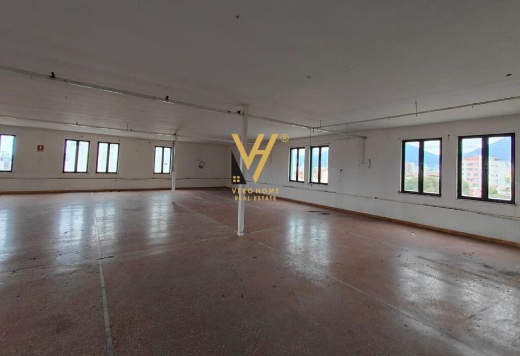 BUSINESS PREMISES FOR SALE 740 M2 AT FERIT XHAJKO 70,000,000 LEKE