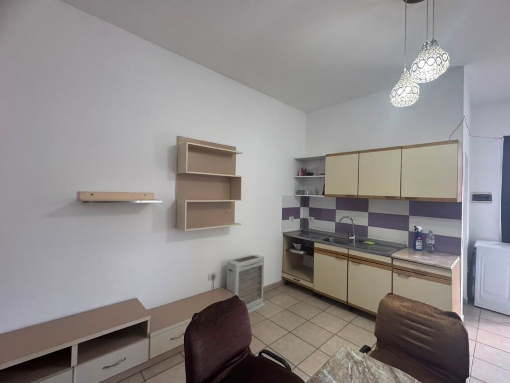 Apartment 1+1 for rent – Don Bosko, Albanopoli Street !