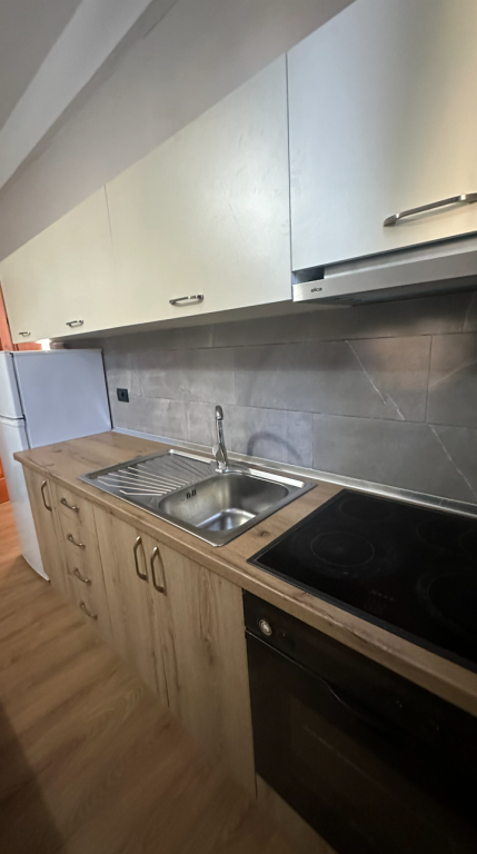 1+1 First floor, private house, newly renovated.