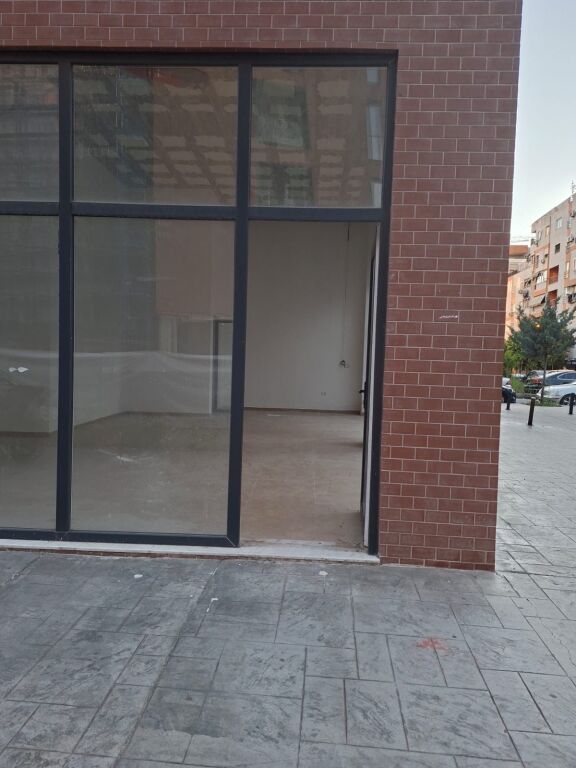 Ambiente 60m2, al nuovo boulevard, 1000 euro