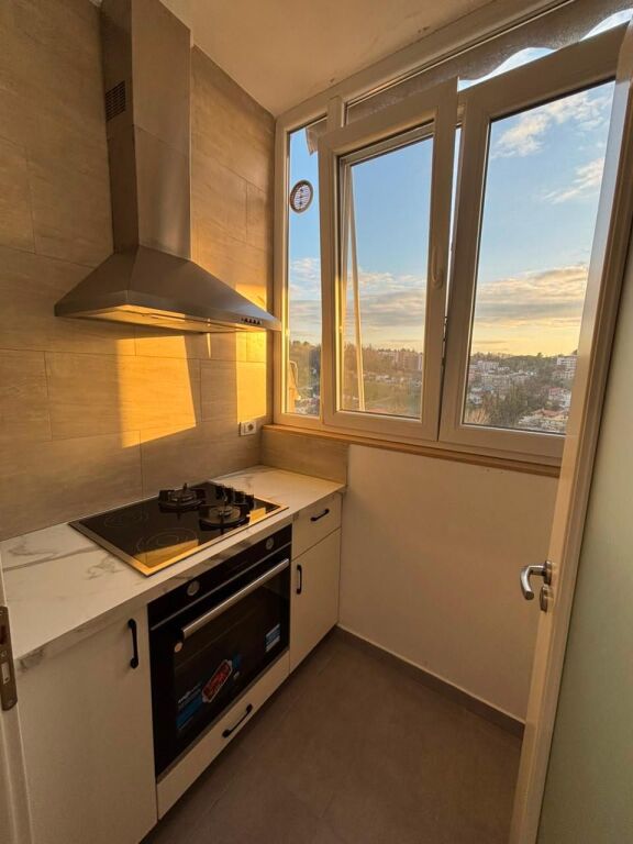 🏡 Appartamento 1+1 Studio in affitto📍 Alle Ville Tedesche💰 Prezzo: 45.000 Lek/mese