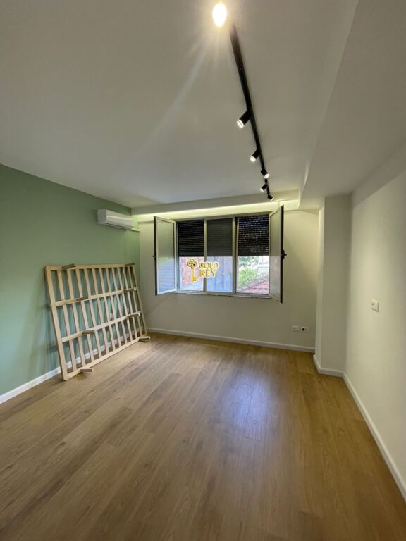 🏢 BUSINESS PREMISES FOR RENT 2+1+BALCONY NEAR THE MUNICIPALITY CENTER DURRËS