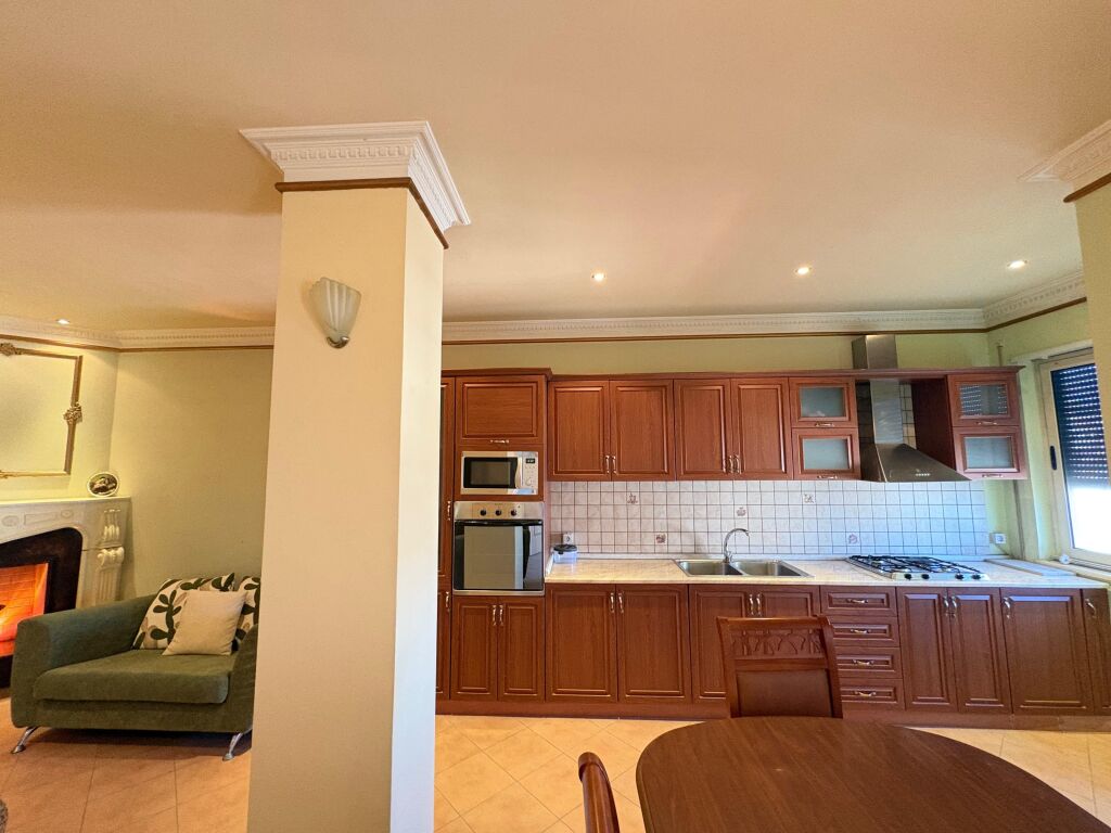 🏡 Appartamento 2+1+2 in Vendita vicino a FlagShip, Durazzo