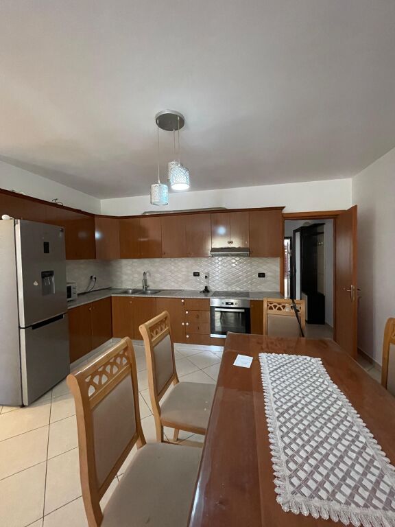 Apartment 2+1 for rent Yzberisht !