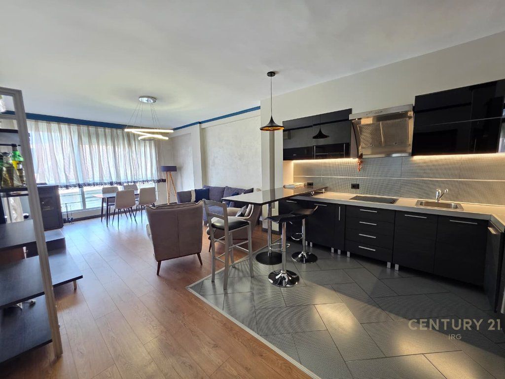 Appartamento 2+1+2 | In Affitto 📍 Ponte dei Tabacchi – vicino a Toptani Center 1.200 € /Mese