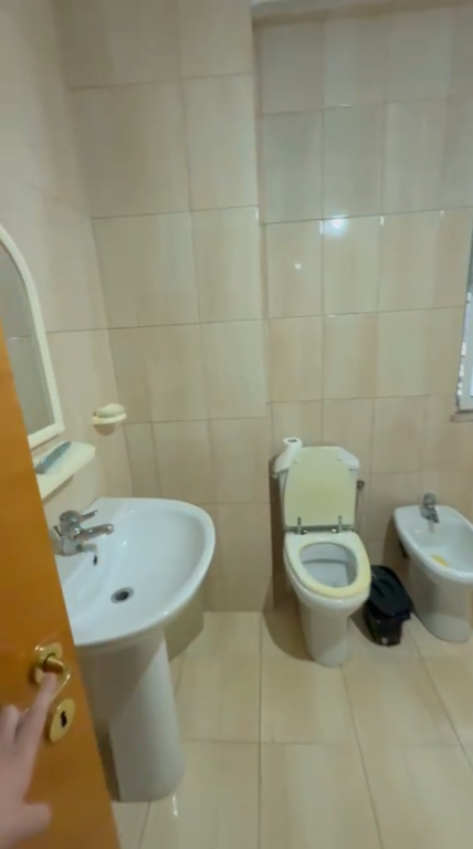 🏡 Apartment 2+1+2 for rent 📍 Near Red School, Rr. Riza Cerova