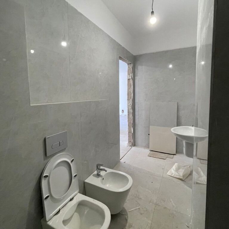 🏡 Apartment 2+1 for Sale – Aura Complex, Dritan Hoxha Street ✨