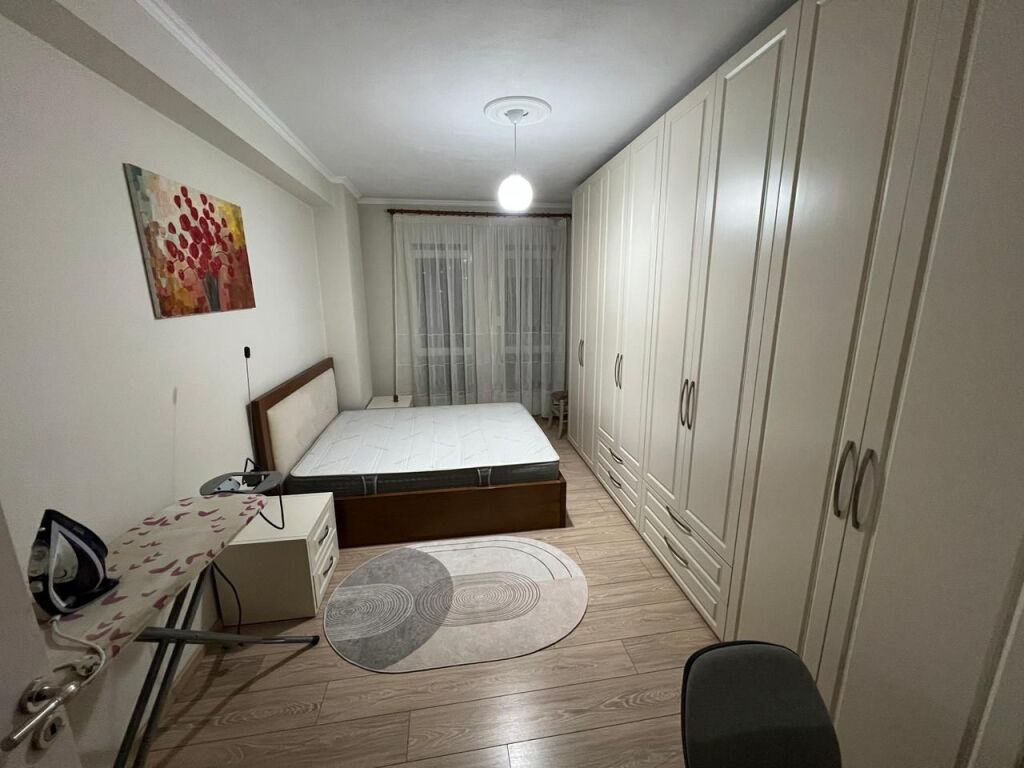Apartment 2+1+parking for rent 550 Thousand Lek