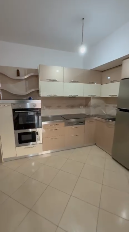 🏡 Apartment 2+1+2 for rent 📍 Near Red School, Rr. Riza Cerova