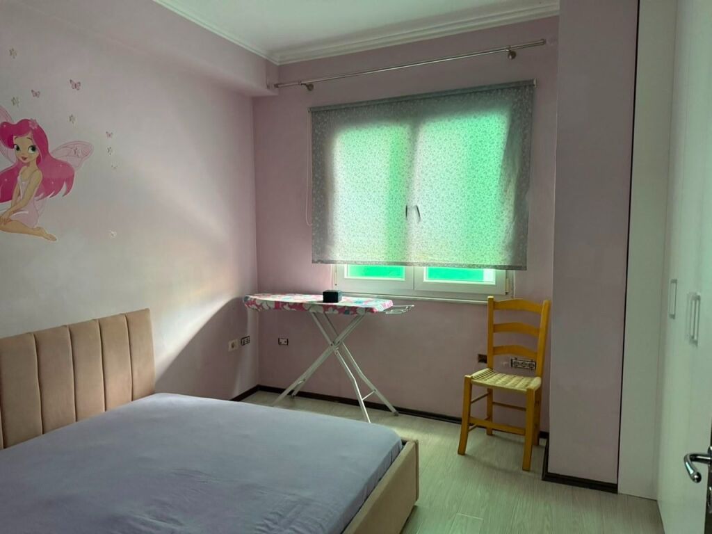 Apartment 2+1 for rent near the Paris Municipality, close to German Computers !
