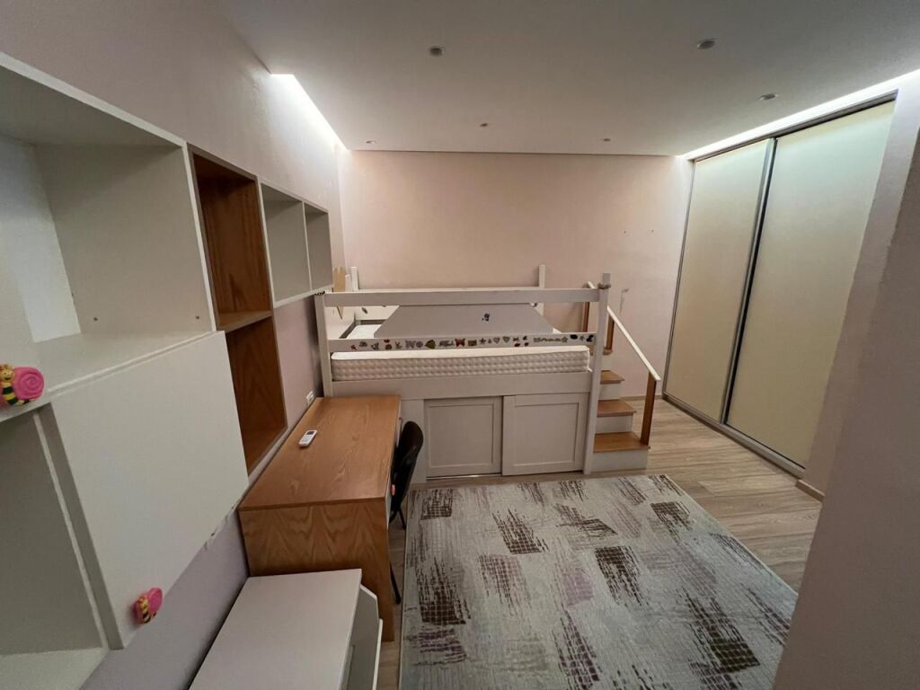 Apartment 2+1+parking for rent 550 Thousand Lek