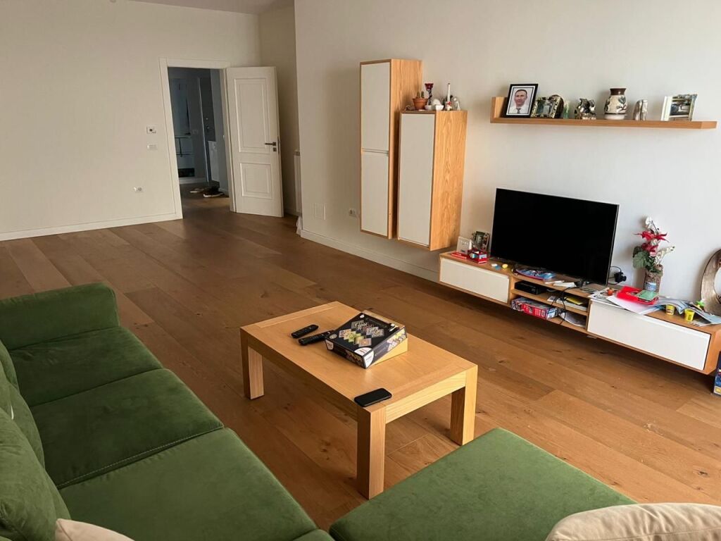 Vendita | Apartament 2 + 1 | Kinostudio | 225000 €