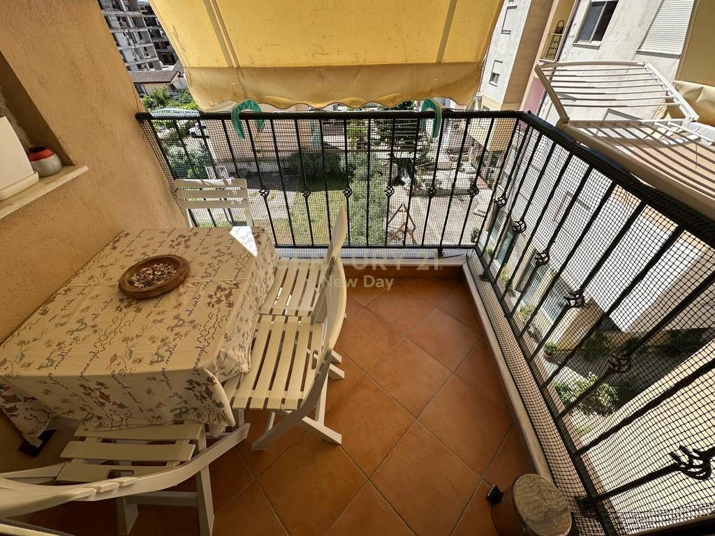 Appartamento 2+1 convertito in vendita a Golem, Durazzo - € 105.000 | 62 mq