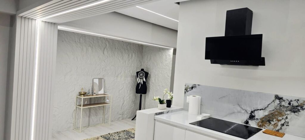 🏡 VENDESI APPARTAMENTO 1+1 COMPLETAMENTE RINNOVATO – Vollga - DURRËS