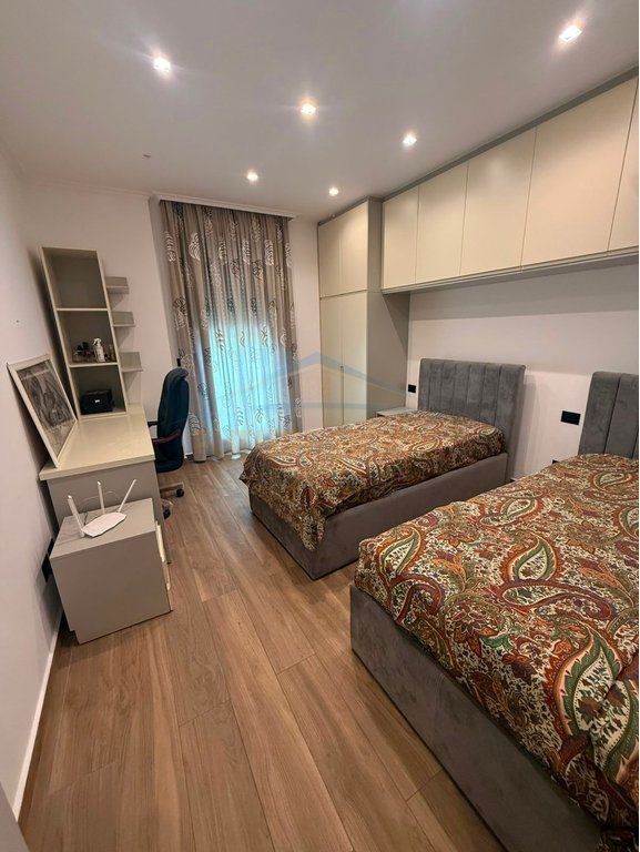 Affitto, Appartamento 2+1+2 + Veranda + Posto Auto, Sofia Hill Residence
