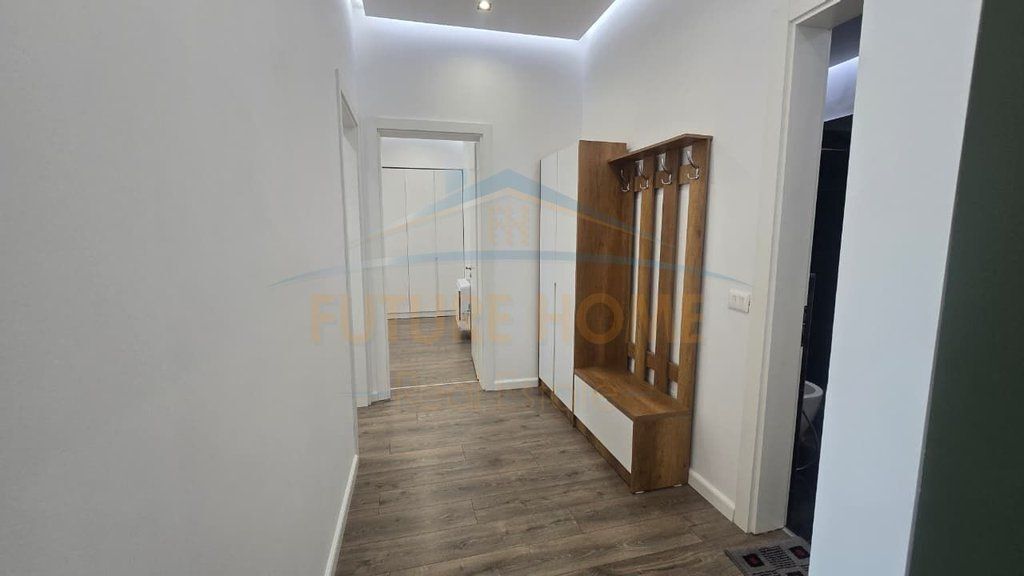 Rent, Apartment 2+1, Thesarit Street, Fresku, Tirana.