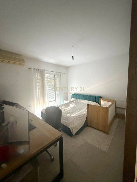 Apartament 1+1 per shitje prane Selvise - Widok 2