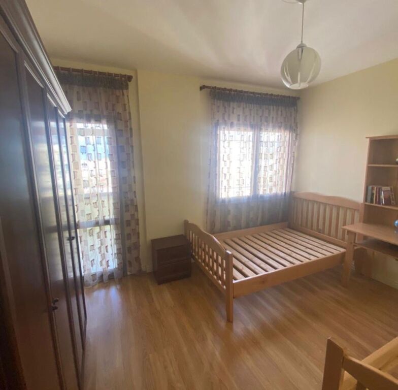 VENDESI SUPER APPARTAMENTO 2+1+2 A ZOGU I ZI