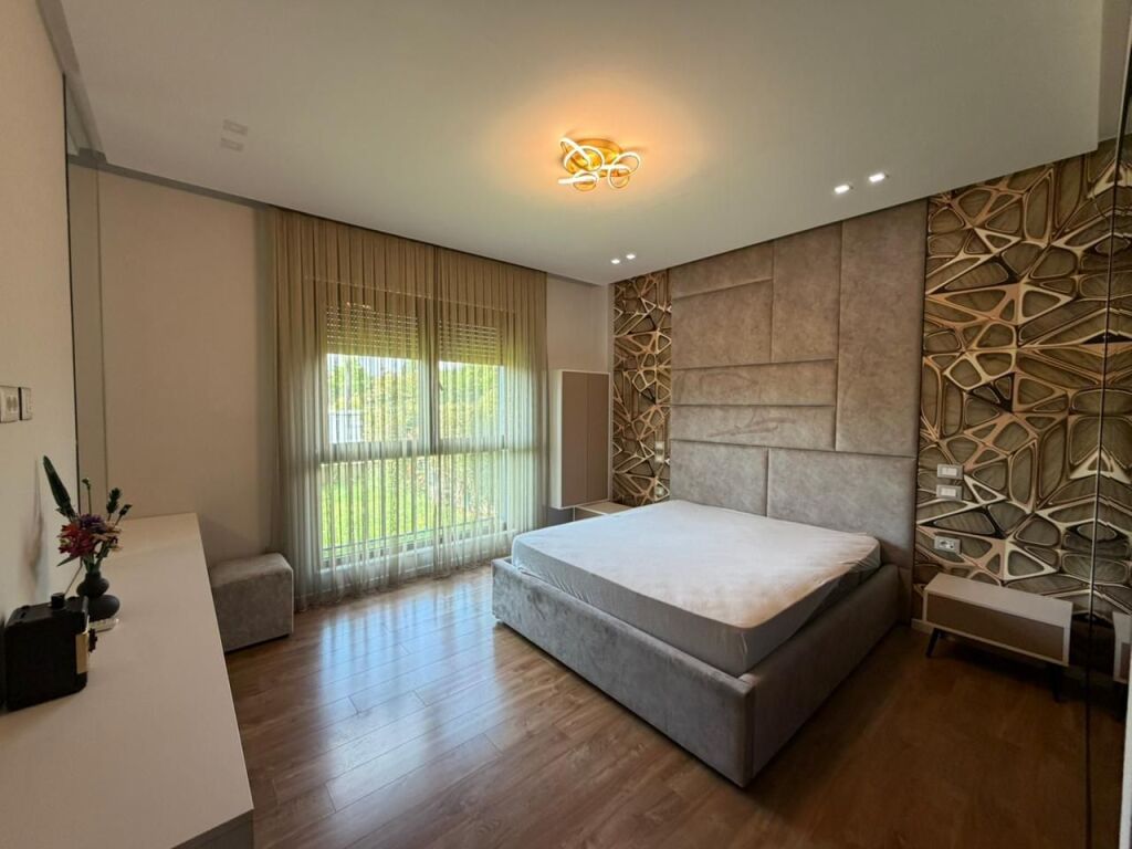 Apartment 2+1+Yard+Parking for rent at Montesori School near the Dry Lake.