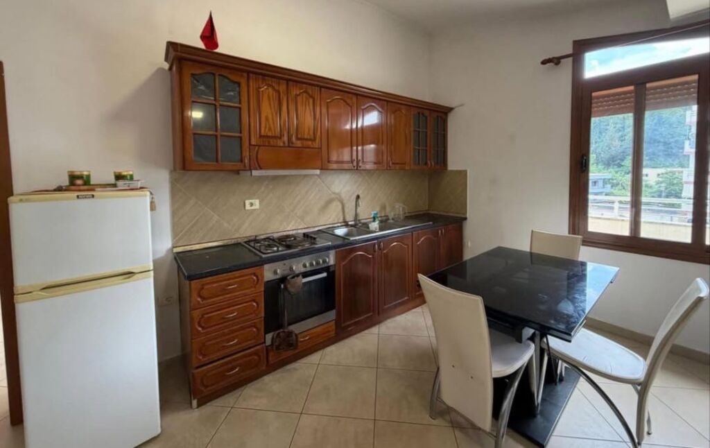 3+1 apartment for rent near the American Embassy on Elbasan Street.