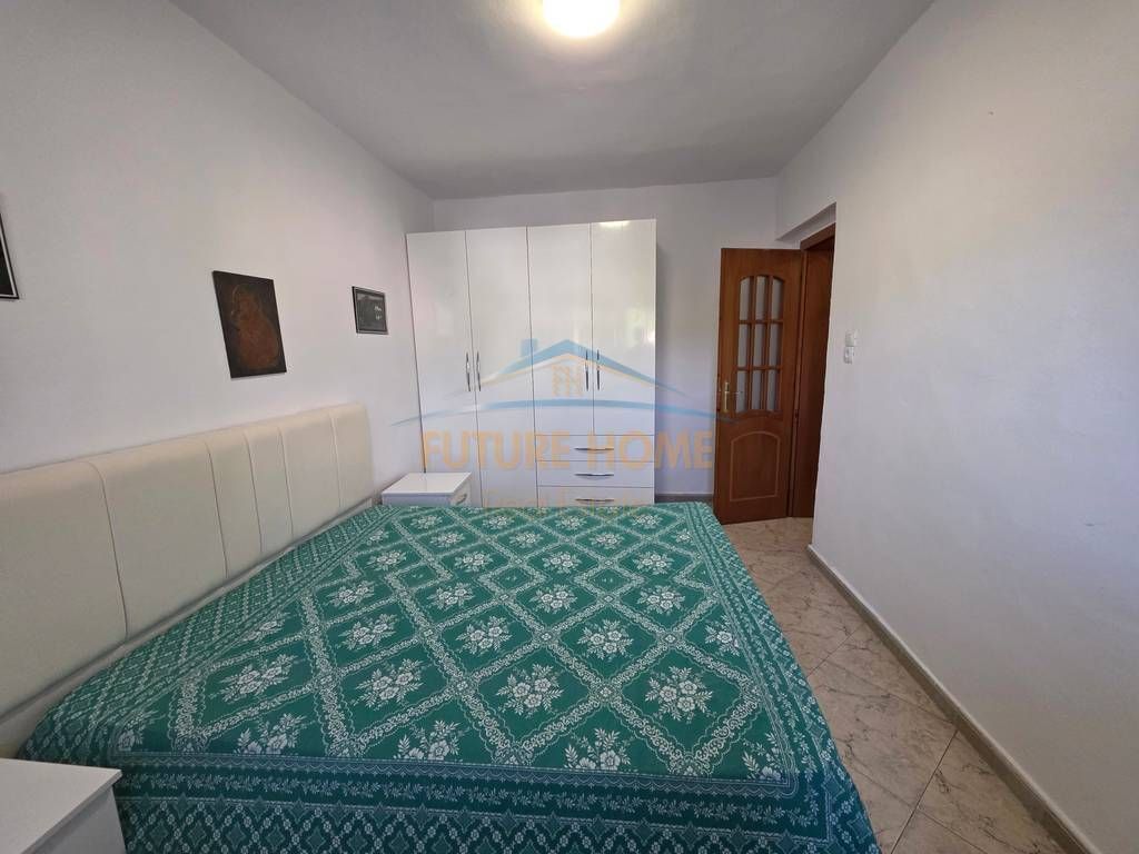 Affitto, Appartamento 3+1, Via Durazzo