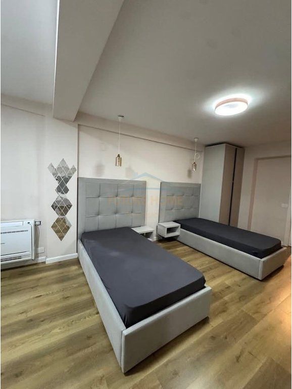Rent, Apartment 2+1+2, Kongresi i Manastirit Street