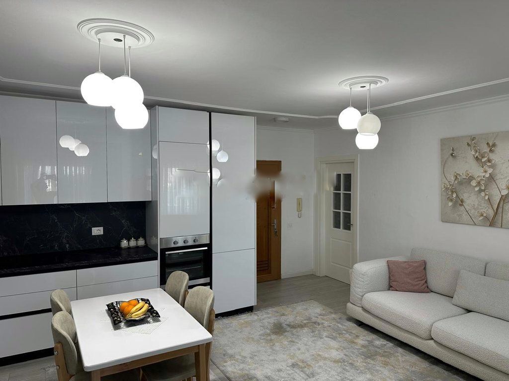 Appartamento 2+1 in Vendita presso l'ex Parco, Tirana! 250.000 €