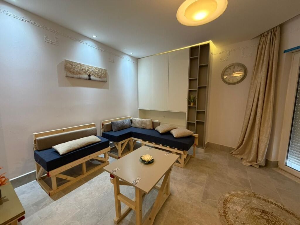 Vendesi in vendita 1+1 nel Residence Kodra e Diellit 2