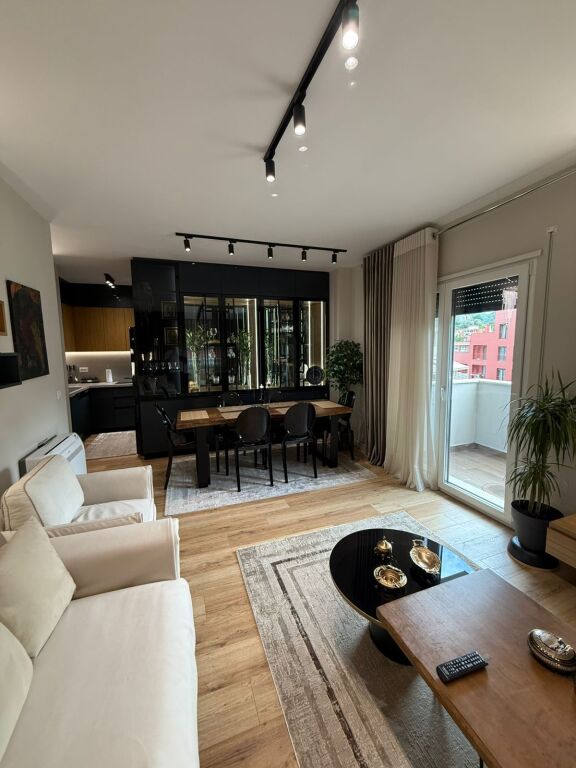 Luxury apartment for rent - Kodra e Diellit
