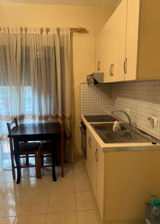 Garzoniere me Qera 📍Selite 📌30 000 lek
