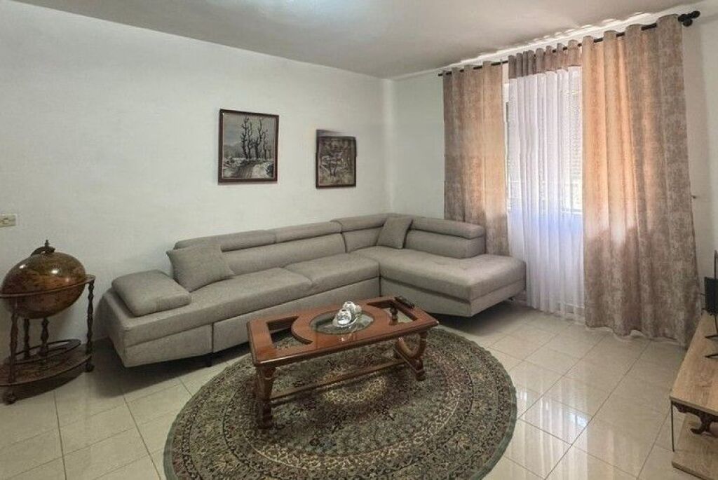 FOR RENT 2+1 APARTMENT ZOGU I ZI!