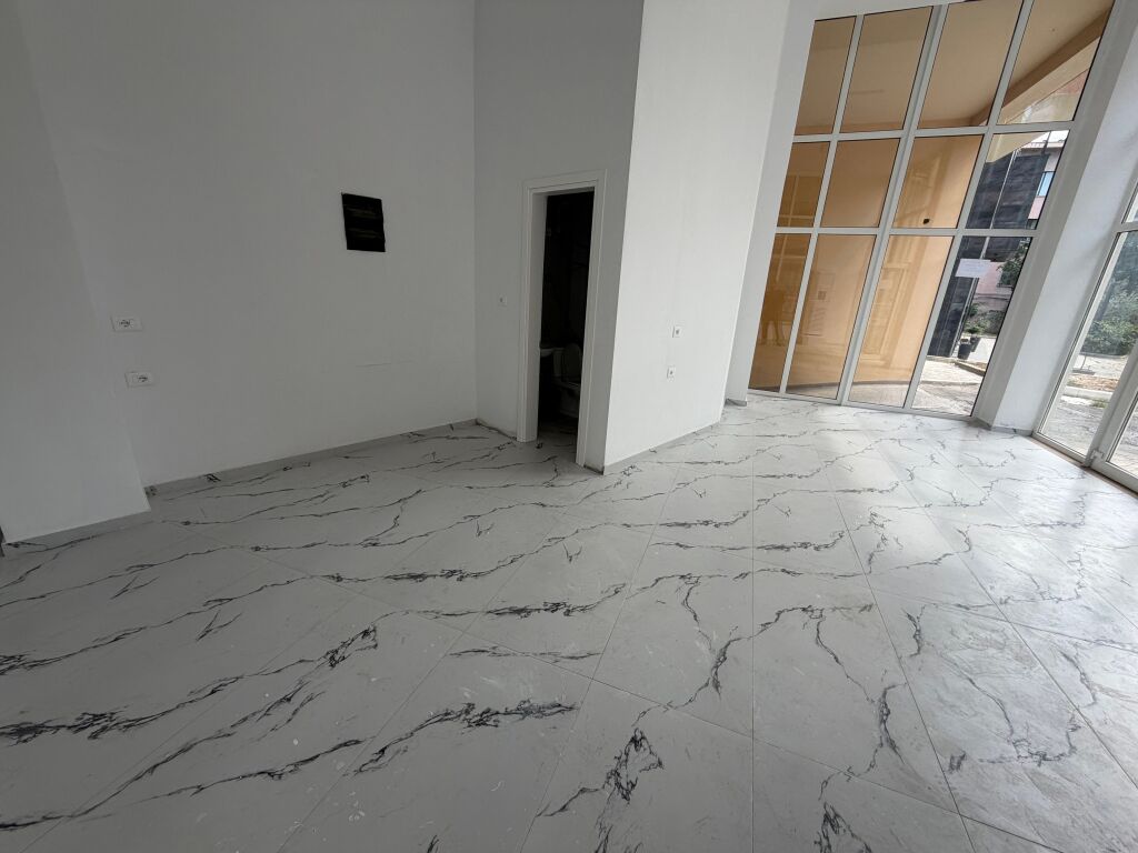 💥Affitto Ambiente Nuovo Mercato 💥