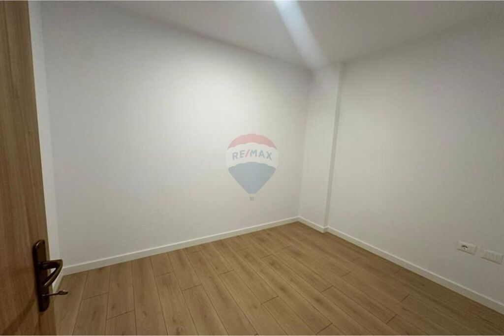 Appartamento 2+1 in vendita Ilira Spiaggia Durazzo