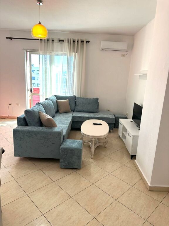 🏡 Appartamento 3+1 in Affitto ad Astir, 550 mila lek