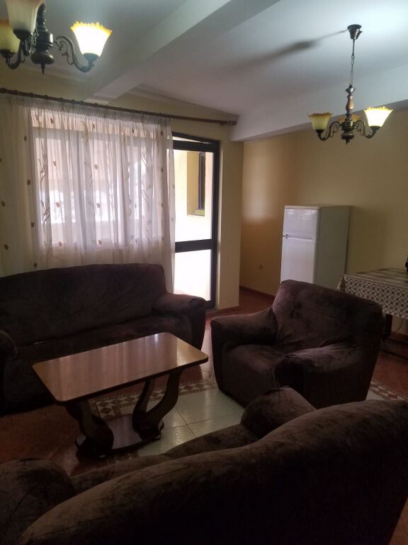 Rent | Apartament 1 + 1 | Ali Demi | 330 €/month