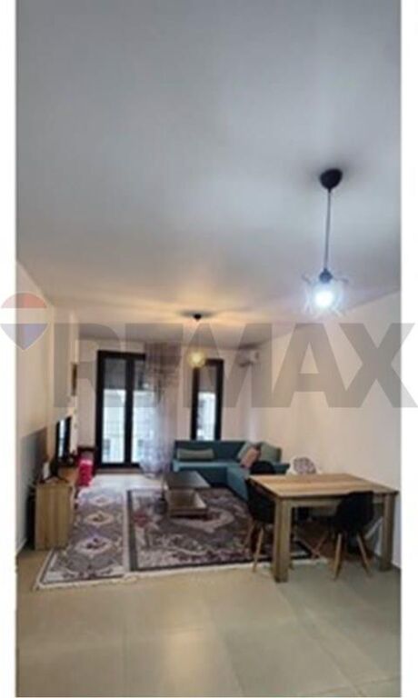 Appartamento - In Vendita - Via Kongresi I Manastirit, Tirana