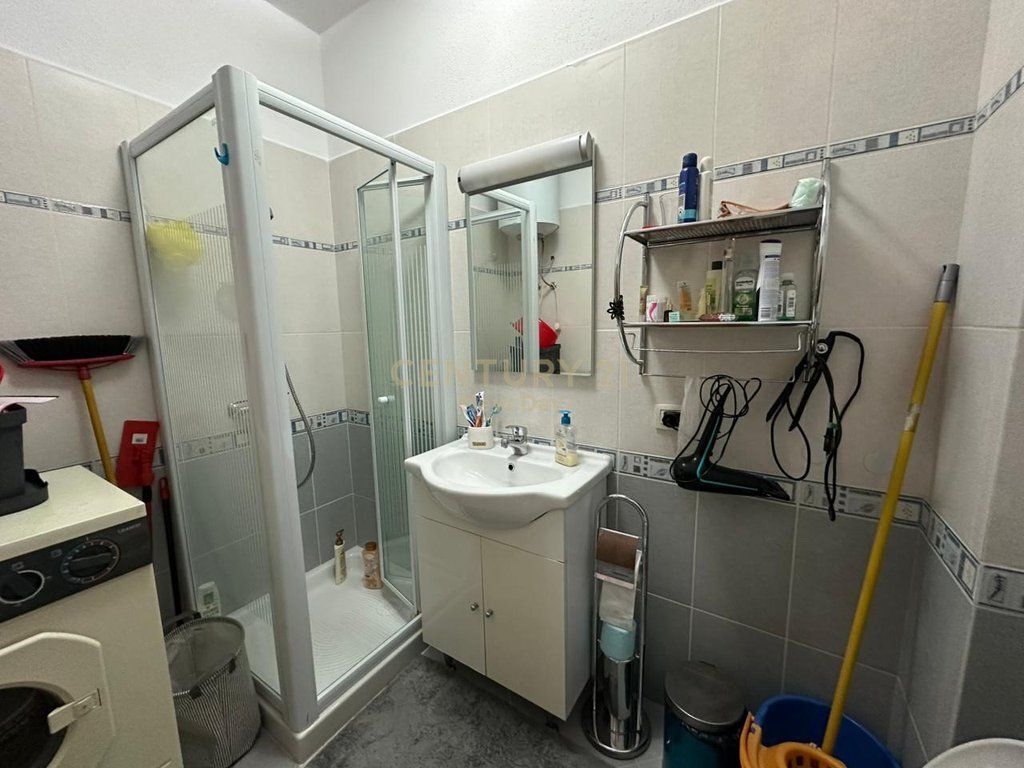 Apartment 1+1 for Rent in the Center of Durrës 40000 Leke