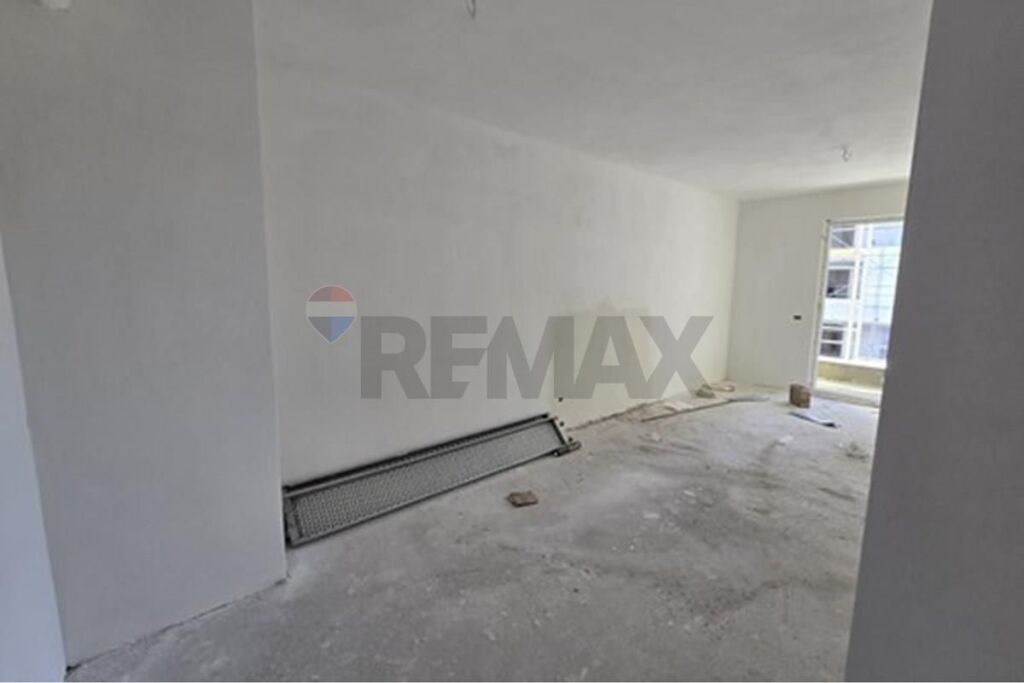 Apartament - Për Shitje - Univers City, Tiranë